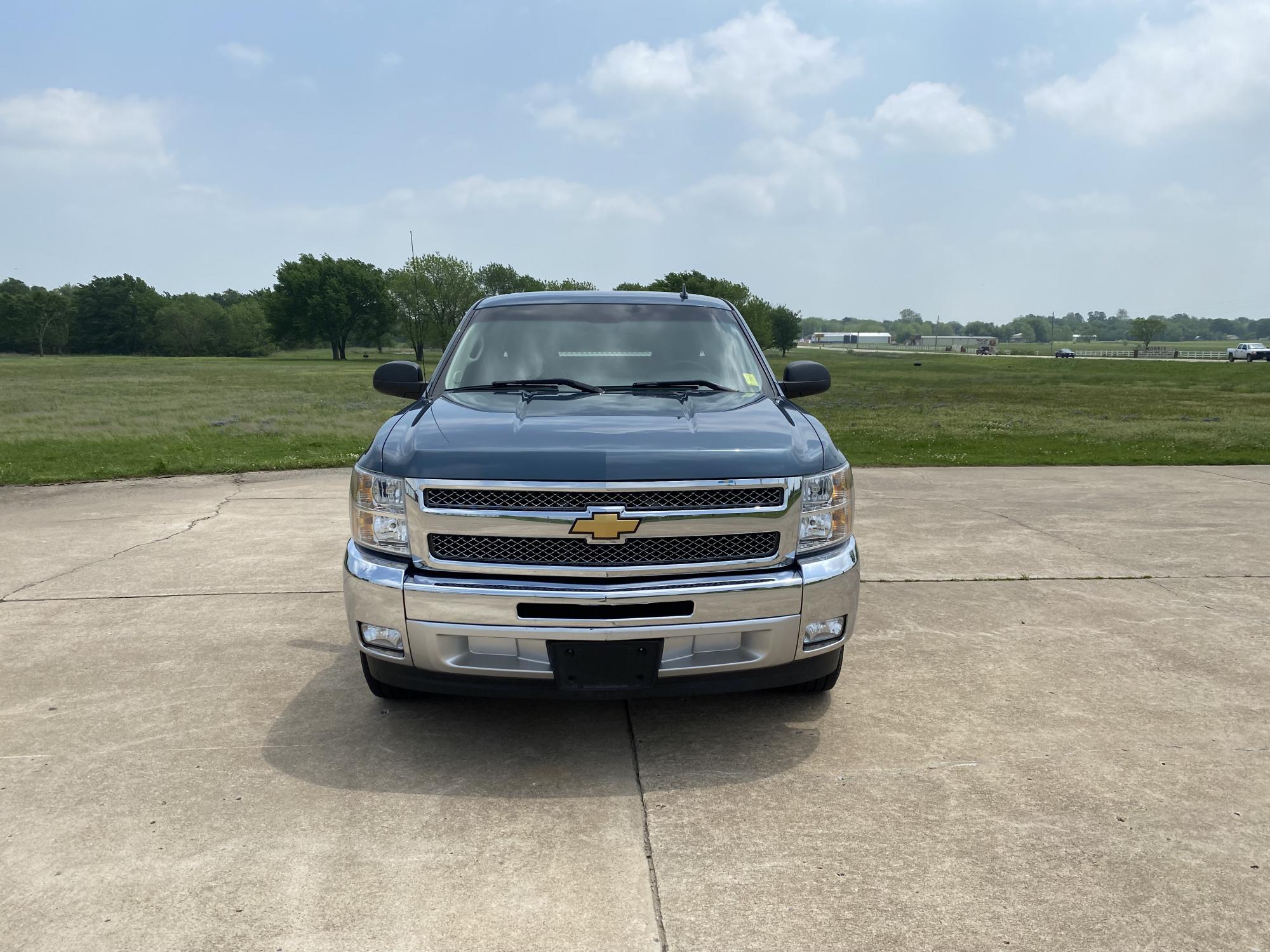 photo of 2012 CHEVORLET SILVERADO 1500 LT Ext. Cab 6.5FT BED 2WD BI-FUEL SYSTEM RUNS ON BOTH CNG (COMPRESSED NATURAL GAS) OR GASOLINE $1500 TAX CREDIT AVAILABLE  