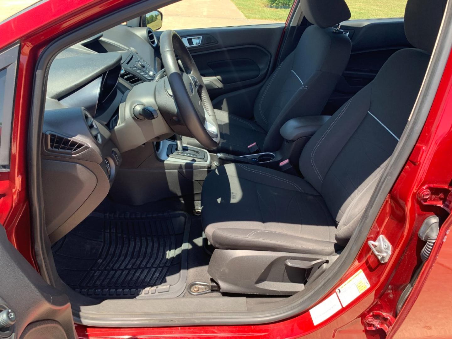 2014 RED Ford Fiesta SE Sedan (3FADP4BJ6EM) with an 1.6L L4 DOHC 16V engine, located at 17760 Hwy 62, Morris, OK, 74445, (918) 733-4887, 35.609104, -95.877060 - 2014 FORD FIESTA SE 1.6L 4 CYLINDER FWD, FEATURES KEYLESS ENTRY REMOTE, POWER LOCKS, POWER WINDOWS, POWER MIRRORS, MANUAL SEATS, AM/FM STEREO, CD PLAYER, BLUETOOTH, CLOTH SEATS, CRUISE CONTROL, HANDS-FREE CALLING, VOICE COMMAND CONTROL, MULTI-FUNCTION STEERING WHEEL CONTROLS. 108,726 MILES 195/60R15 - Photo#8