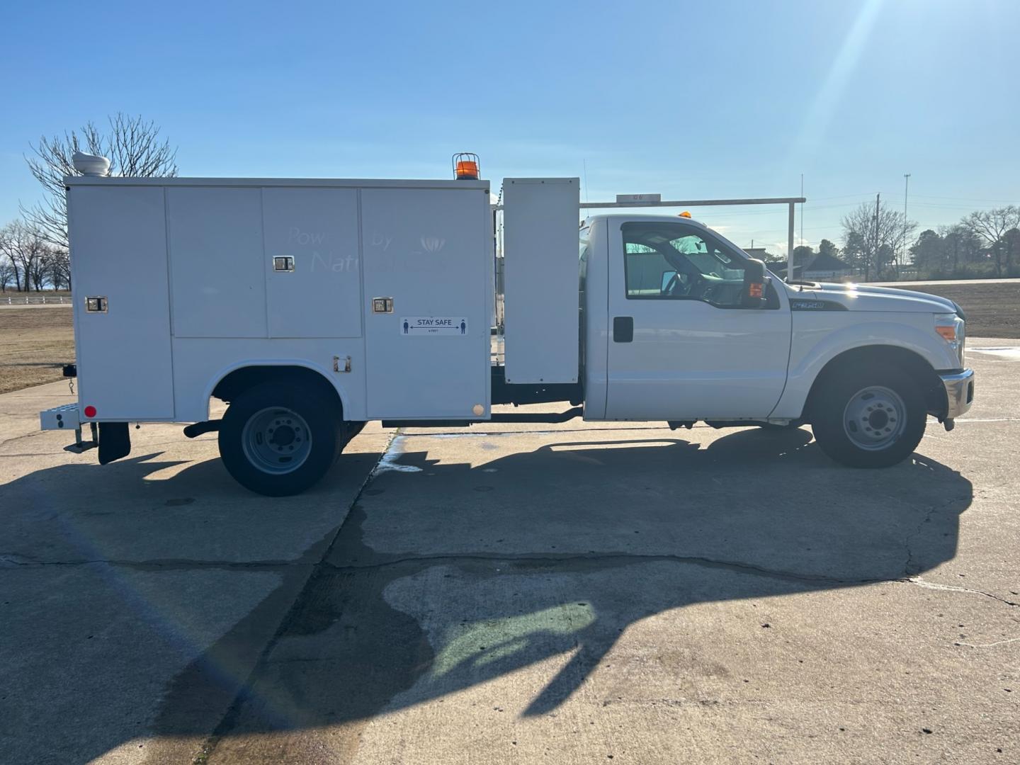 2012 White Ford F-350 SD XL DRW 2WD (1FDRF3G67CE) with an 6.2L V8 OHV 16V engine, 6-Speed Automatic transmission, located at 17760 Hwy 62, Morris, OK, 74445, (918) 733-4887, 35.609104, -95.877060 - Photo#3