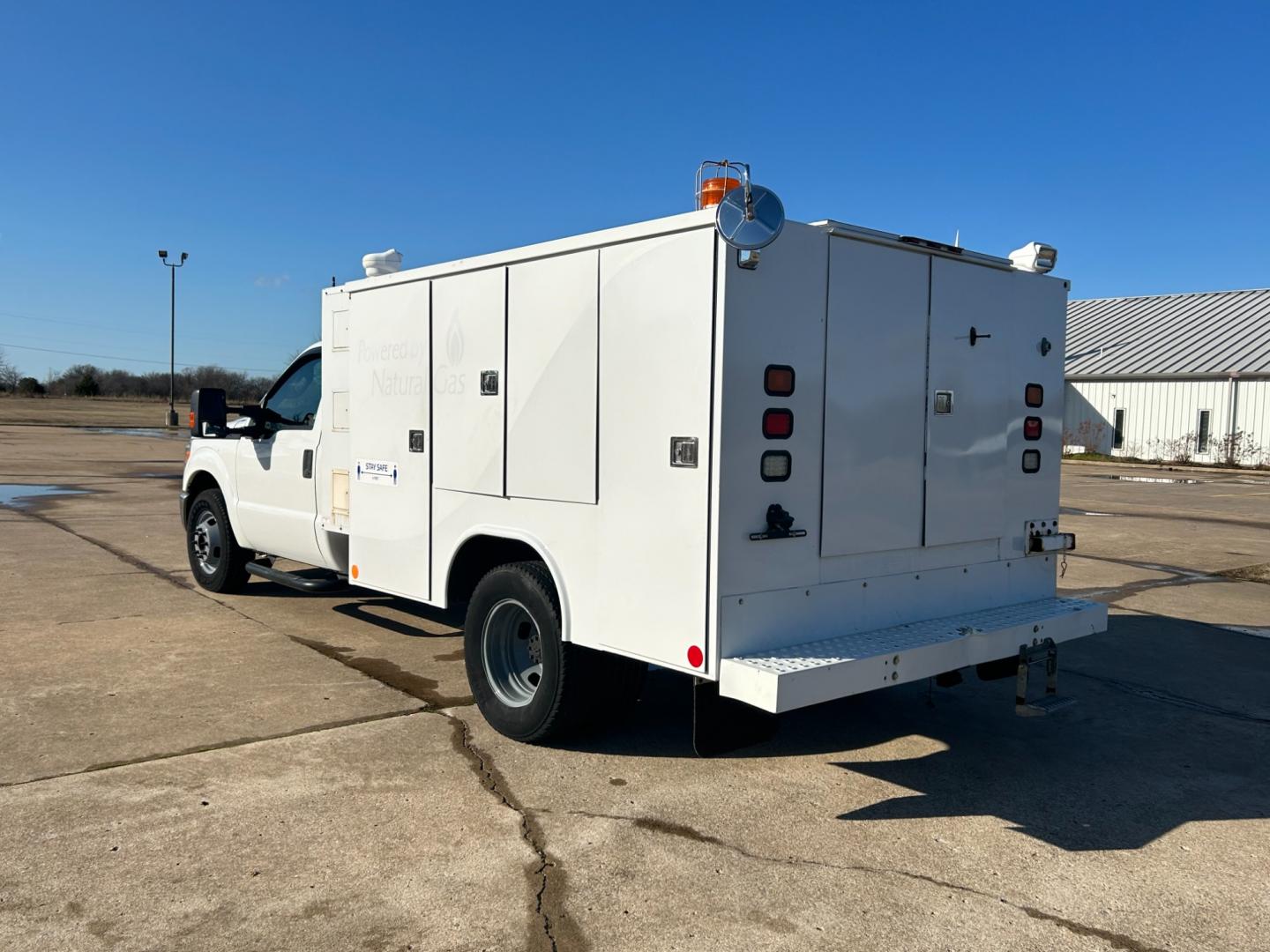 2012 White Ford F-350 SD XL DRW 2WD (1FDRF3G67CE) with an 6.2L V8 OHV 16V engine, 6-Speed Automatic transmission, located at 17760 Hwy 62, Morris, OK, 74445, (918) 733-4887, 35.609104, -95.877060 - Photo#6