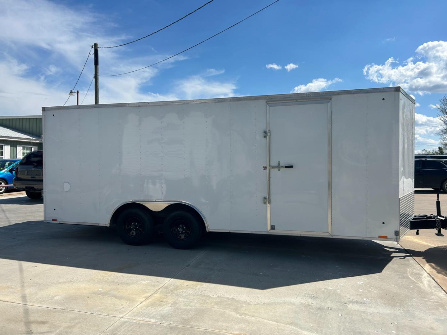 2019 White COMMANDER ENCLOSED TRAILER (53BBTEB28KA) , located at 17760 Hwy 62, Morris, OK, 74445, 35.609104, -95.877060 - 2019 COMMANDE ENCLOSED UTILTITY TRAILER 20X8 $8,880 CALL RUSS OR JONA AT 918-733-4887 - Photo#1