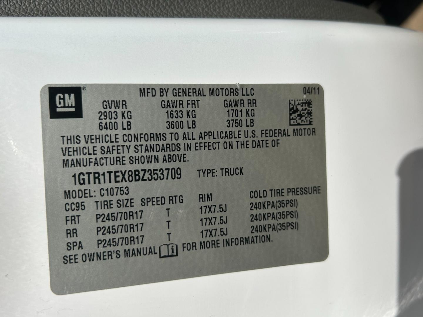 2011 White GMC Sierra 1500 Work Truck Ext. Cab 2WD (1GTR1TEX8BZ) with an 4.3L V6 OHV 12V engine, 4-Speed Automatic transmission, located at 17760 Hwy 62, Morris, OK, 74445, (918) 733-4887, 35.609104, -95.877060 - 2011 GMC SIERRA 1500 EXTENDED CAB HAS THE 4.3L V6 AND IS 2WD. THIS WORK TRUCK HAS MANUAL LOCKS, MANUAL WINDOWS, MANUALS MIRRORS, AND MANUAL SEATS. AM/FM SONY STEREO WITH REMOTE, CD PLAYER, AUX PORT, CRUISE CONTROL, TRACTION CONTROL, BEDLINER, AND TRAILER HITCH. THIS TRUCK HAS 177,363 MILES WITH PATH - Photo#21