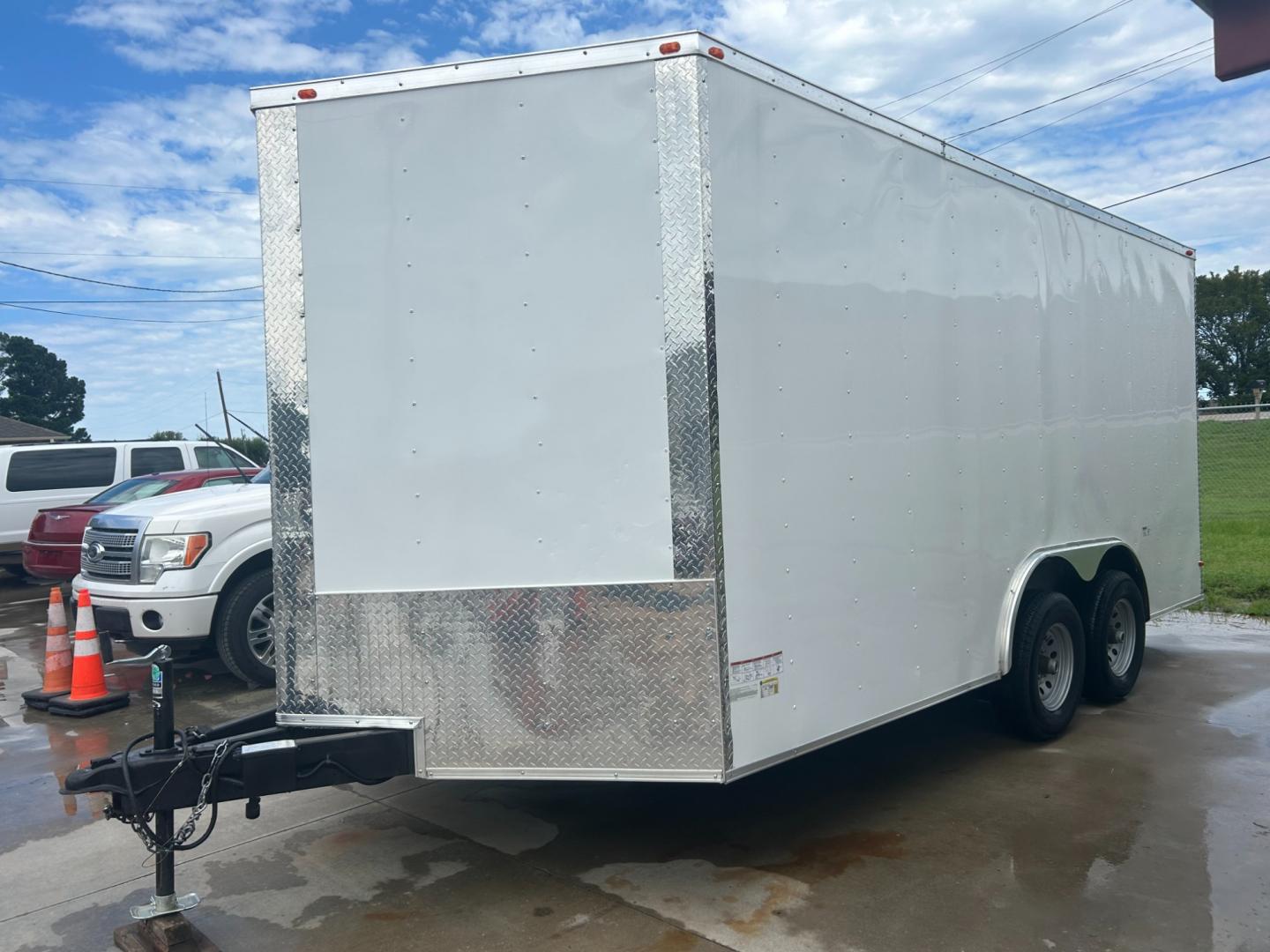 2023 White South Georgia Cargo ENCLOSED TRAILER (54GCC16T6P7) , located at 17760 Hwy 62, Morris, OK, 74445, 35.609104, -95.877060 - 2023 SOUTH GEORGIA ENCLOSED CARGO TRAILER 8.5X16, 2 DOME LIGHTS, 7 FT INTERIOR, NON-POWERED ROOF VENT, (4) FLOOR D-RINGS, 36IN RV STYLE DOOR WITH FLUSH LOCK. TITLE IN HAND. $8900 CALL RUSS OR JONA AT 918-733-4887 - Photo#4