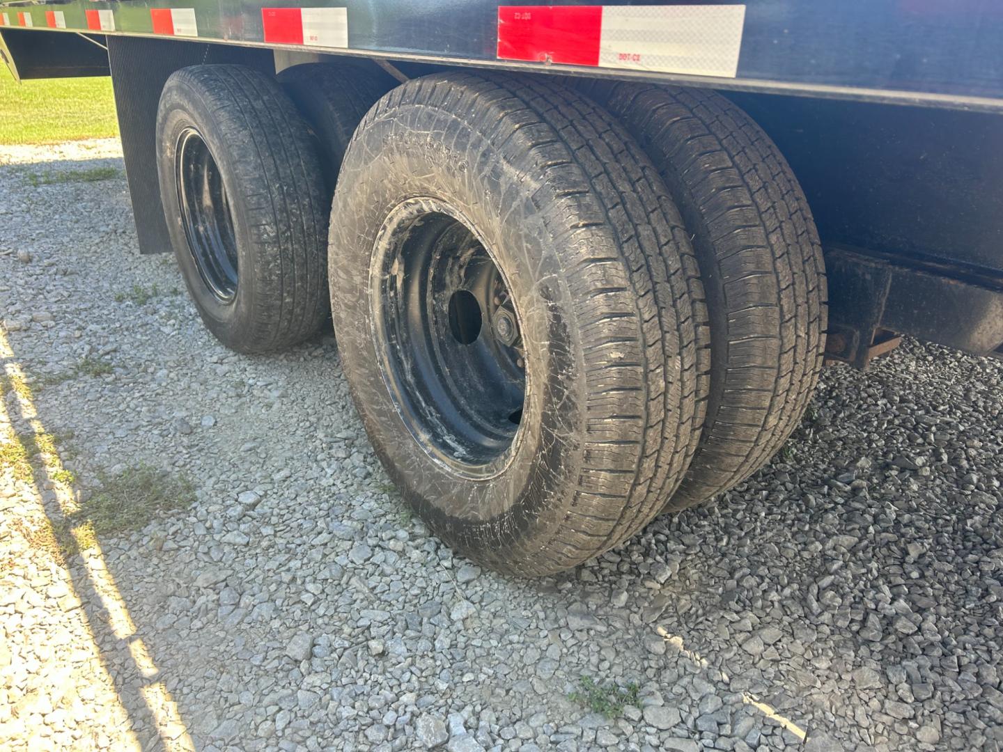 2022 BLACK EAST TEXAS TRAILER GOOSENECK (58SGF4020NE) , located at 17760 Hwy 62, Morris, OK, 74445, 35.609104, -95.877060 - Photo#9