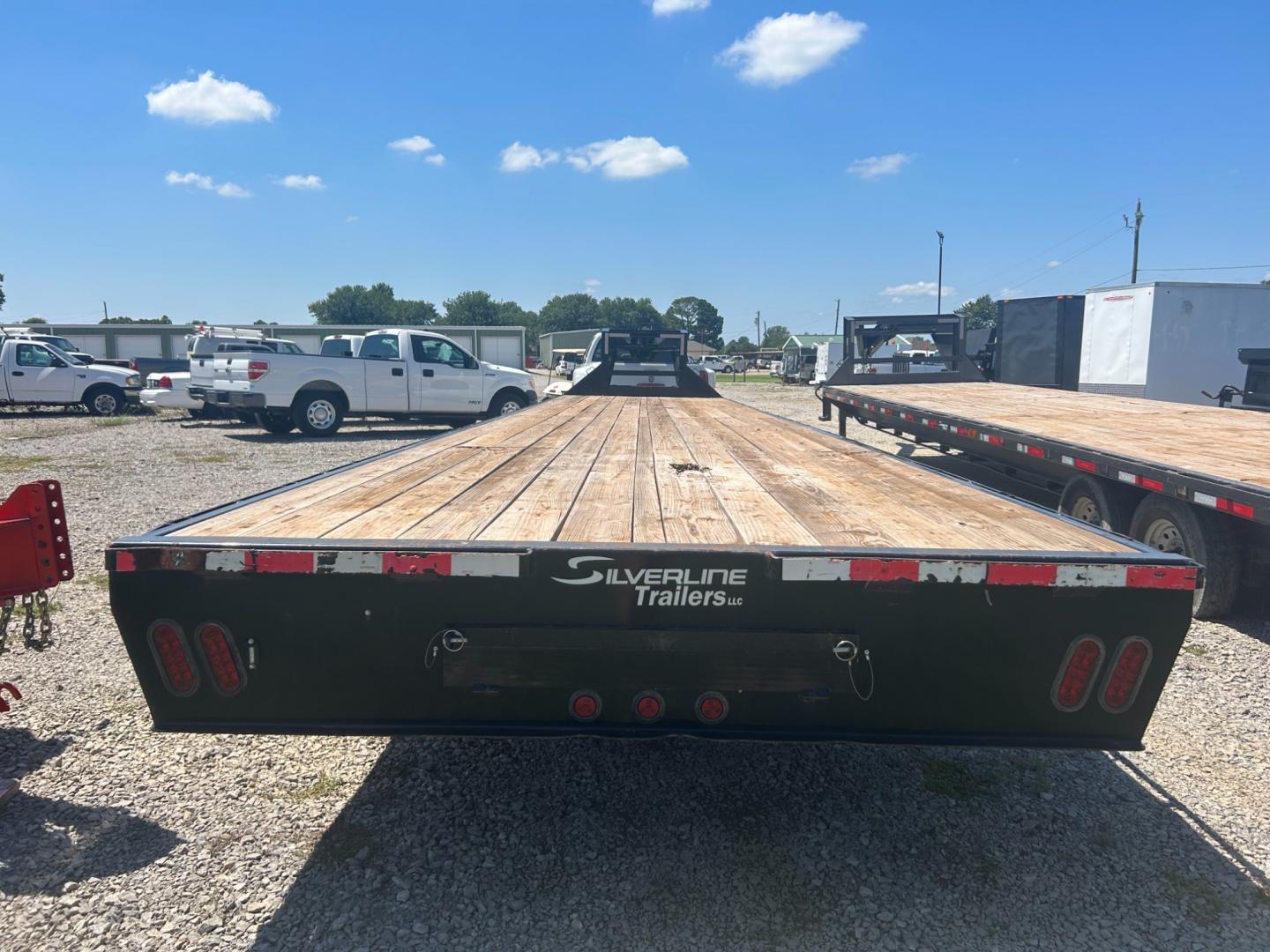 2022 BLACK EAST TEXAS TRAILER GOOSENECK (58SGF4020NE) , located at 17760 Hwy 62, Morris, OK, 74445, 35.609104, -95.877060 - Photo#2