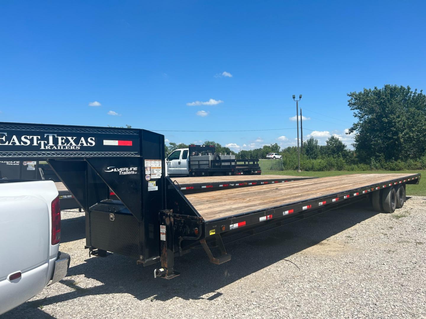 2022 BLACK EAST TEXAS TRAILER GOOSENECK (58SGF4020NE) , located at 17760 Hwy 62, Morris, OK, 74445, 35.609104, -95.877060 - Photo#4