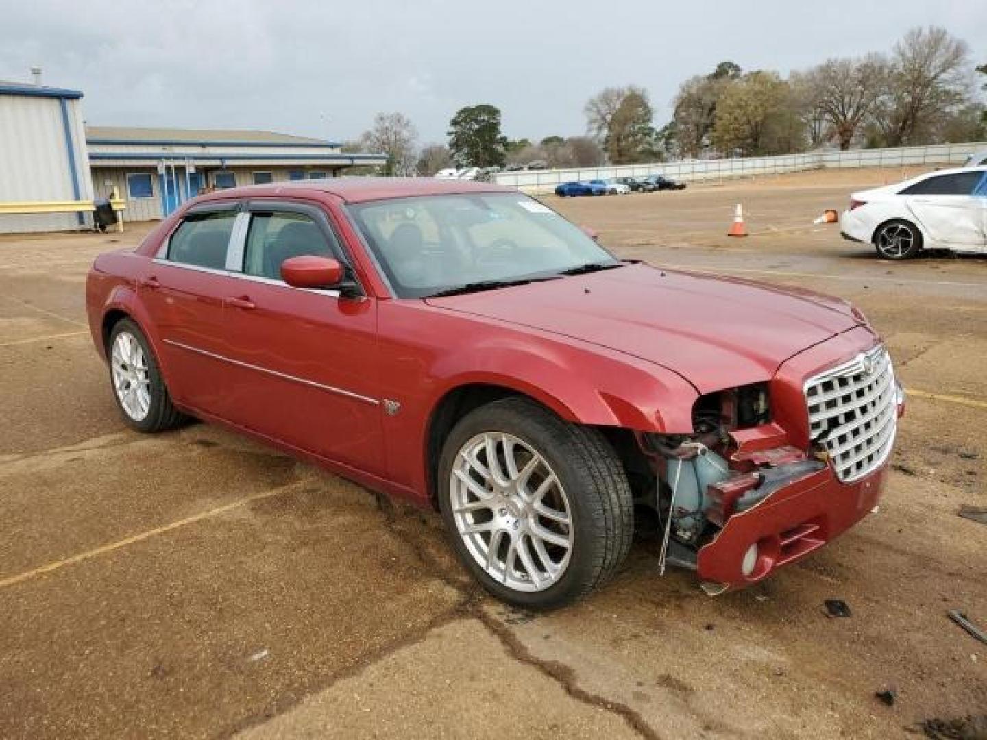 2007 RED Chrysler 300 C (2C3KA63H07H) with an 5.7L V8 OHV 16V engine, 5-Speed Automatic Overdrive transmission, located at 17760 Hwy 62, Morris, OK, 74445, (918) 733-4887, 35.609104, -95.877060 - Photo#27