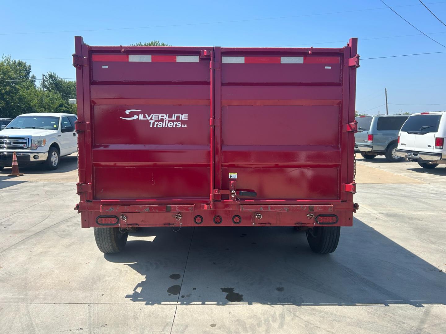 2022 RED EAST TEXAS TRAILER DUMPBED (58SBD1420NE) , located at 17760 Hwy 62, Morris, OK, 74445, 35.609104, -95.877060 - 2022 SILVERLINE TRAILER 83X14 FEATURES 2 7,000 LB DEXTER SPRING AXLES, 2 ELEC FSA BRAKES, COUPLER 2-5/16" ADJUSTABLE (6 HOLE), DIAMOND PLATE FENDERS, 16" CROSS-MEMBERS, 48" DUMP SIDES, 48" 3 WAY GATE, MESH ROLL TARP SYSTEM, JACK SPRING LOADED DROP LEG, 4 3'' D-RINGS, TOOL BOX IN TONGUE, SCISSOR HOIS - Photo#4