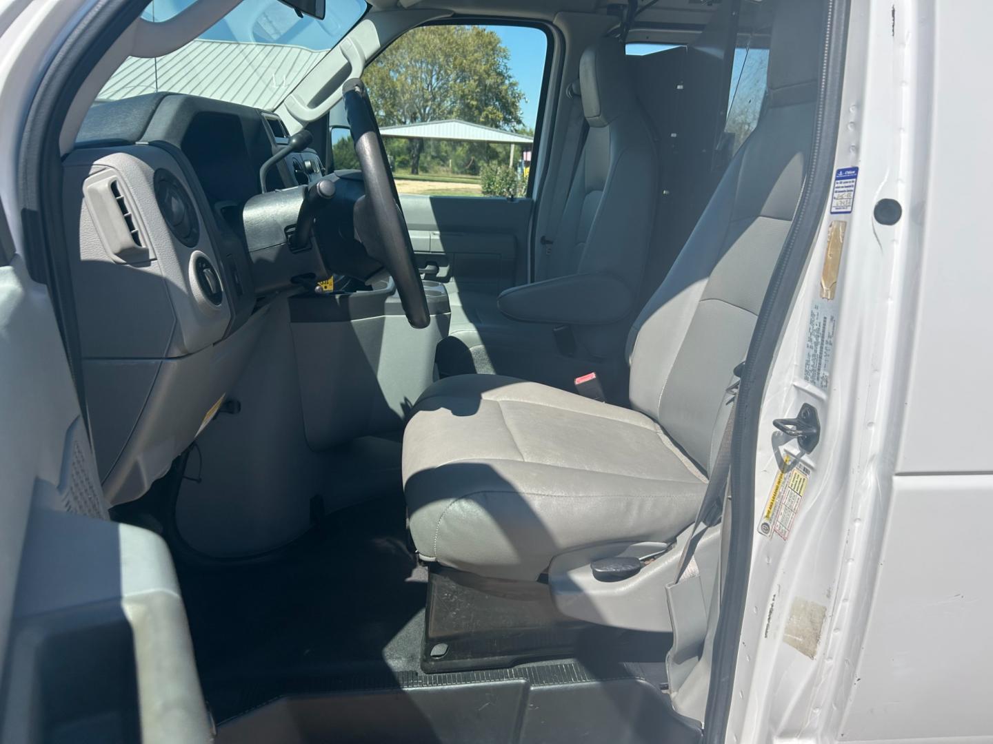 2010 White Ford E-Series Van E-250 (1FTNE2EL9AD) with an 5.4L V8 SOHC 16V engine, 4-Speed Automatic transmission, located at 17760 Hwy 62, Morris, OK, 74445, (918) 733-4887, 35.609104, -95.877060 - Photo#8