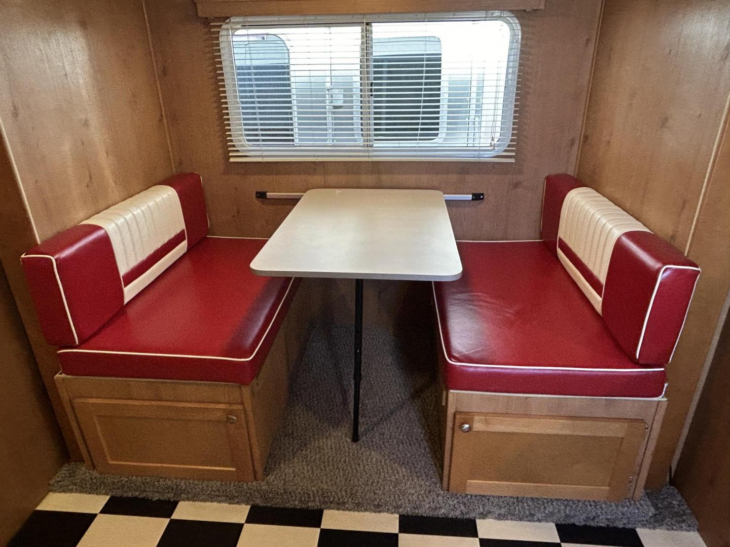 2017 RED Riverside RV 199FK 199FK (59CCC3425HL) , located at 17760 Hwy 62, Morris, OK, 74445, 35.609104, -95.877060 - Photo#11