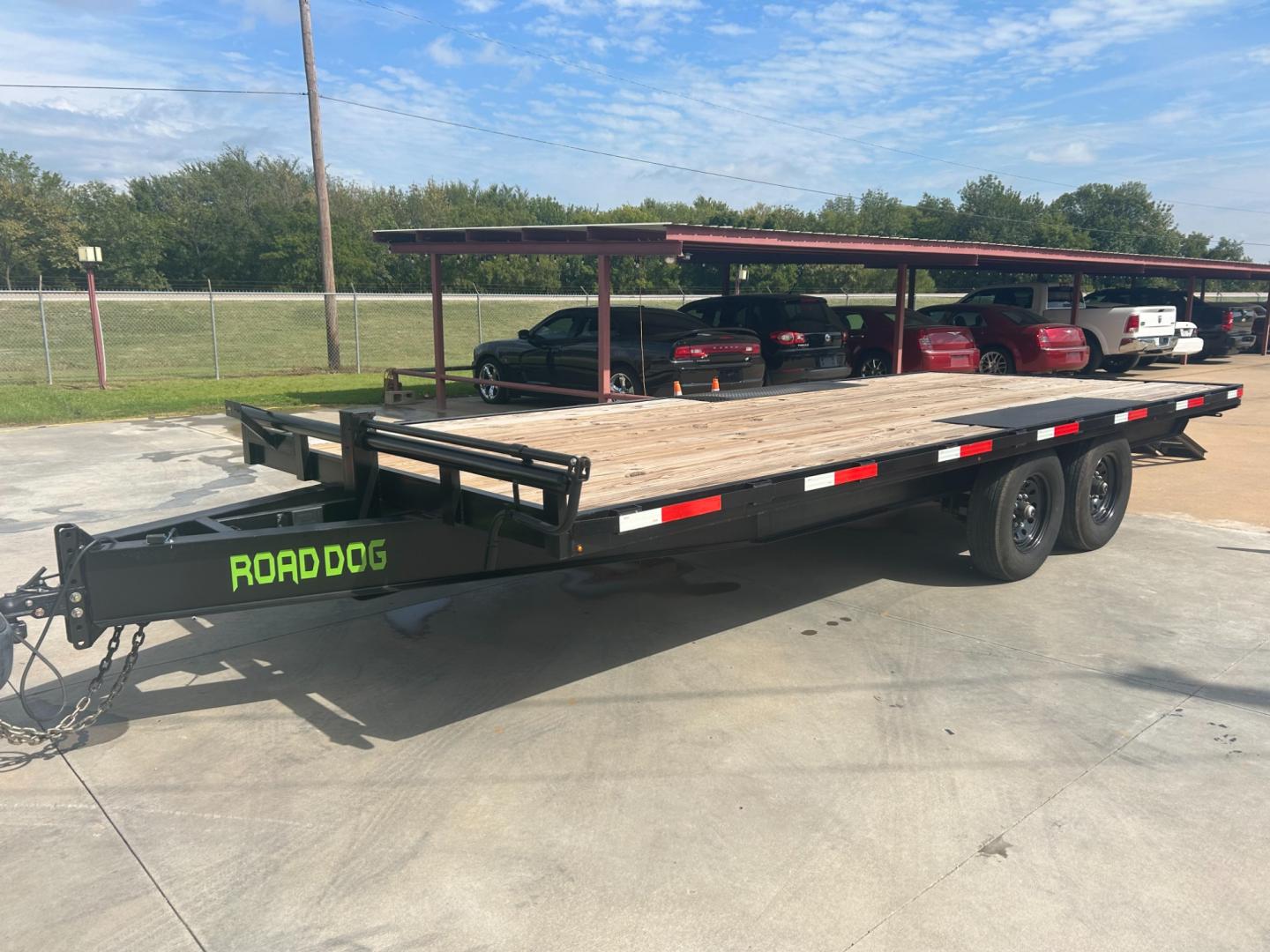 2022 BLACK ROADDOG UTILITY TRAILER (7TCR7CJ24NR) , located at 17760 Hwy 62, Morris, OK, 74445, 35.609104, -95.877060 - Photo#0