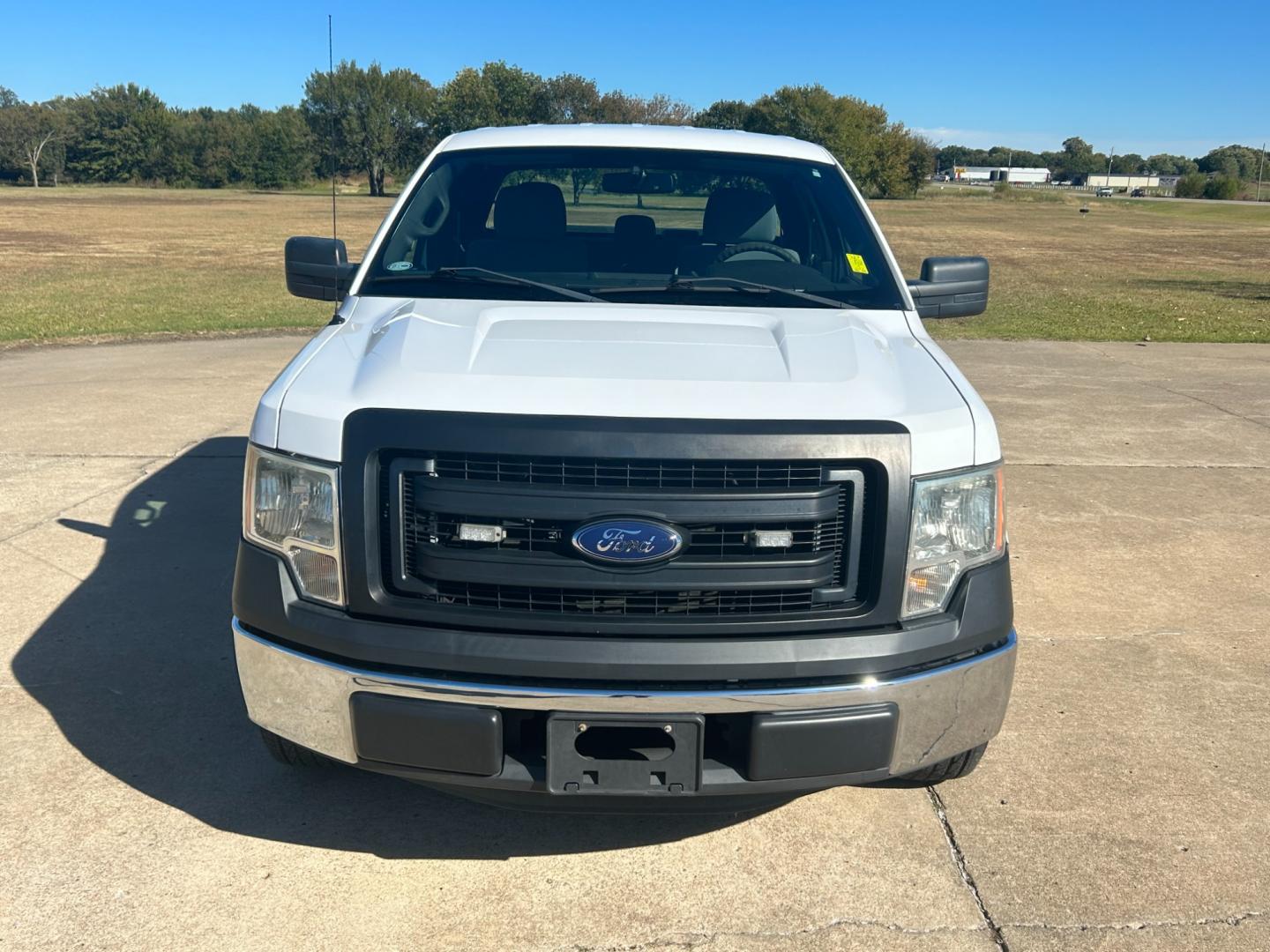 2014 White Ford F-150 XL SuperCab 8-ft. Bed 2WD (1FTEX1CM3EK) with an 3.7L V6 DOHC 24V engine, 6-Speed Automatic transmission, located at 17760 Hwy 62, Morris, OK, 74445, (918) 733-4887, 35.609104, -95.877060 - 2014 FORD F-150 XL SUPERCAB 8-ft. BED 2WD 3.8L V6 BI-FUEL (RUNS ON BOTH CNG OR GASOLINE) FEATURES POWER LOCKS, POWER WINDOWS, AM/FM STEREO, SIRIUS XM STEREO, CD PLAYER, AUXILLARY PORT, CRUISE CONTROL, TRACTION CONTROL, MULTI-FUNCTIONING STEERING WHEEL CONTROLS, BACK-UP CAMERA, BED LINER. HAS 159,994 - Photo#1