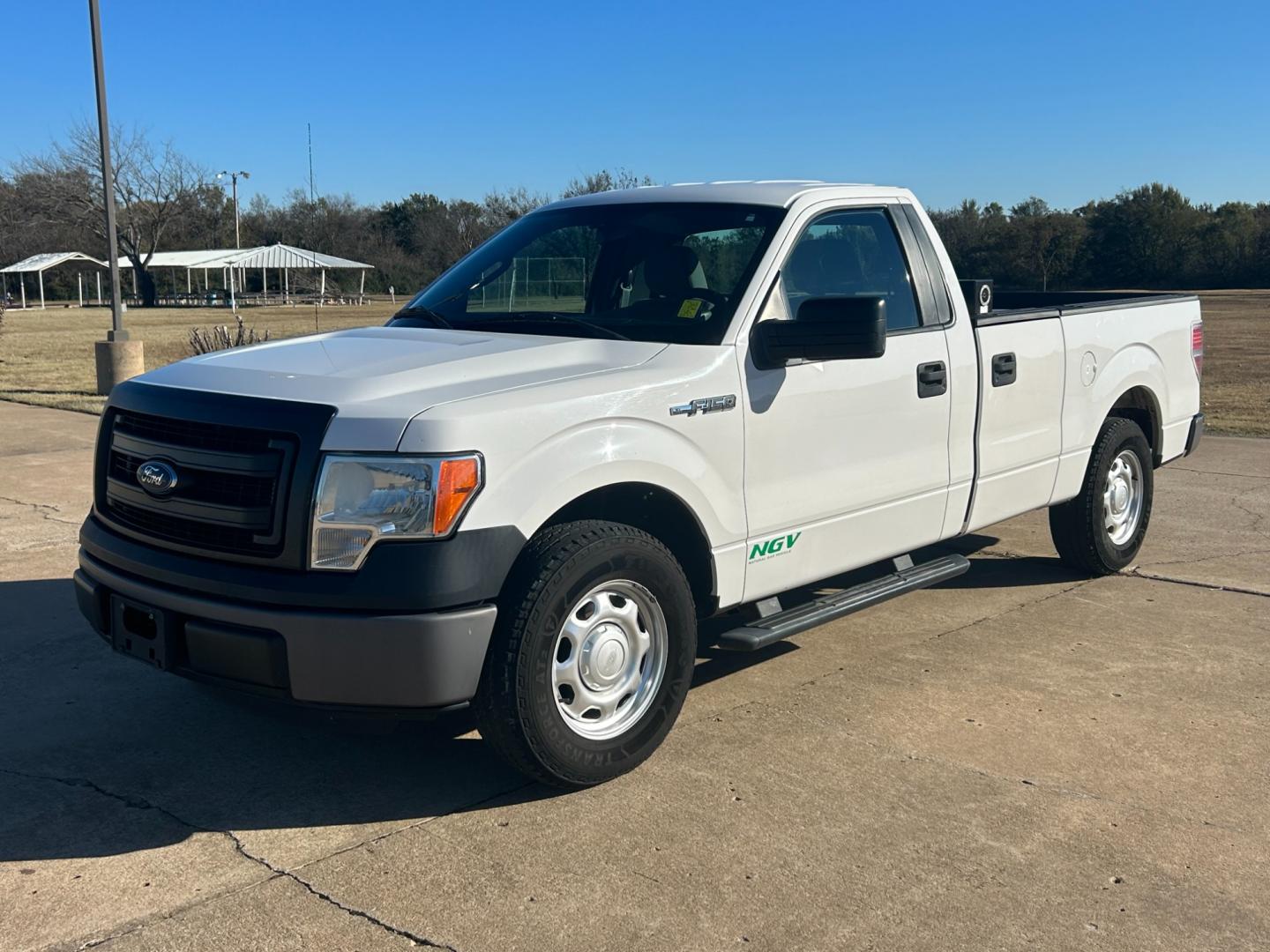 2014 White Ford F-150 STX 6.5-ft. Bed 2WD (1FTMF1CM5EK) with an 3.7L V6 DOHC 24V engine, 6-Speed Automatic transmission, located at 17760 Hwy 62, Morris, OK, 74445, (918) 733-4887, 35.609104, -95.877060 - 2014 FORD F-150 STX 6.5-ft. BED 2WD BI-FUEL (RUNS ON BOTH CNG OR GASOLINE) FEATURES POWER WINDOWS, POWER LOCKS, AM/FM STEREO, SIRIUS XM, CD PLAYER, AUXILLIARY PORT, CRUISE CONTROL, TRACTION CONTROL, MULTI-FUNCTIONING STEERING WHEEL CONTROLS. 164,837 MILES WITH LT245/R17 TIRES. ******CLEAN TITLE***** - Photo#0