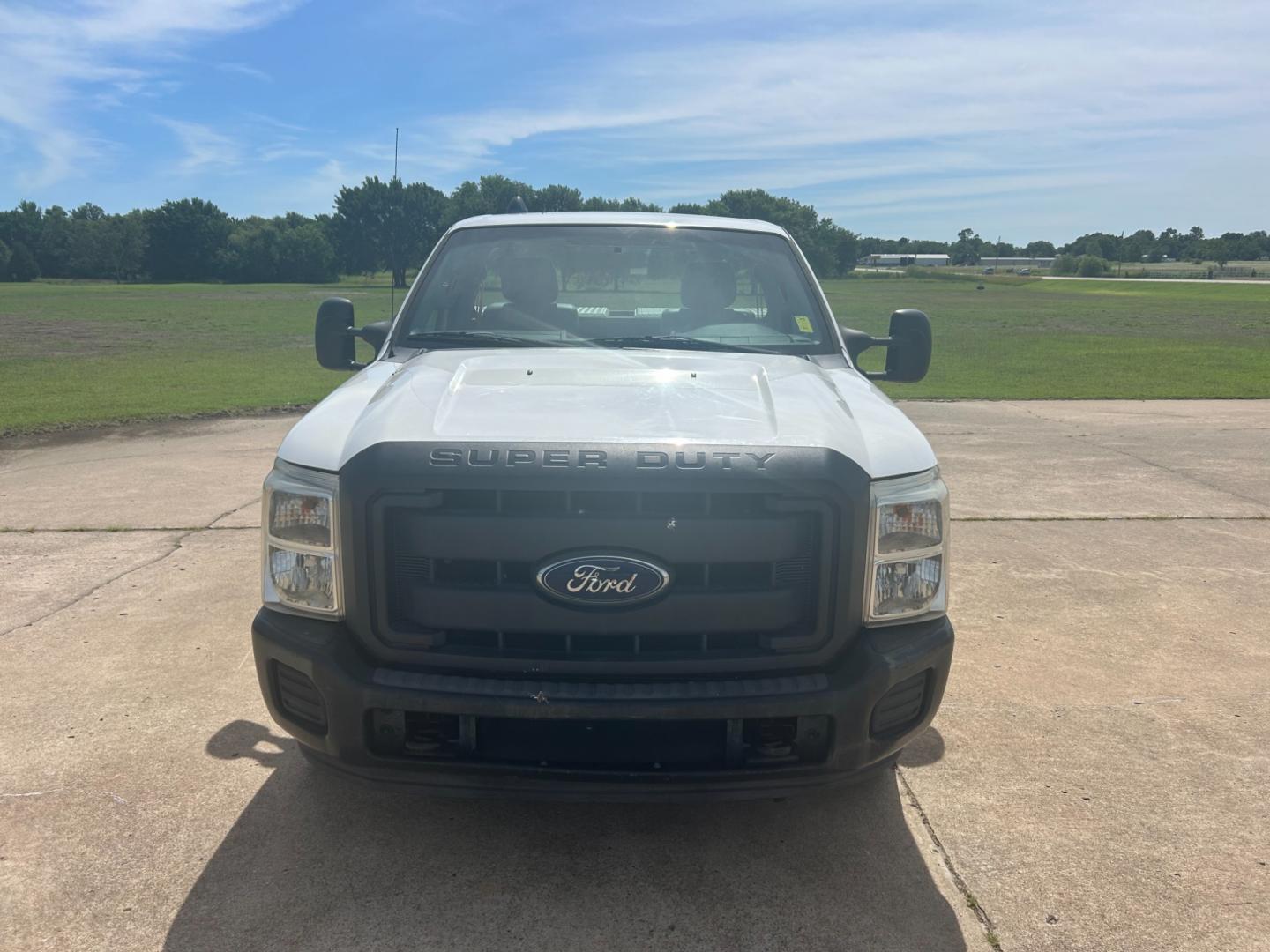 2013 White /GRAY Ford F250 SUPER DUTY 2WD (1FTB2A66DEB) with an 6.2L V8 engine, AUTOMATIC transmission, located at 17760 Hwy 62, Morris, OK, 74445, (918) 733-4887, 35.609104, -95.877060 - 2013 F250 SUPER DUTY IS A DEDICATED CNG. THIS TRUCK HAS A 6.2L V8 ENGINE, FEATURES MANUAL SEAT, MANUAL WINDOWS, MANUAL LOCKS, MANUAL MIRRORS, AM FM RADIO, FACTORY TRAILER BREAKS, TRACTION CONTROL, AND TRAILER HITCH. CLEAN TITLE, 73,260 MILES, FIRESTONE 245/75R17 TIRES. $12,900 CALL RUSS OR JONA AT - Photo#1