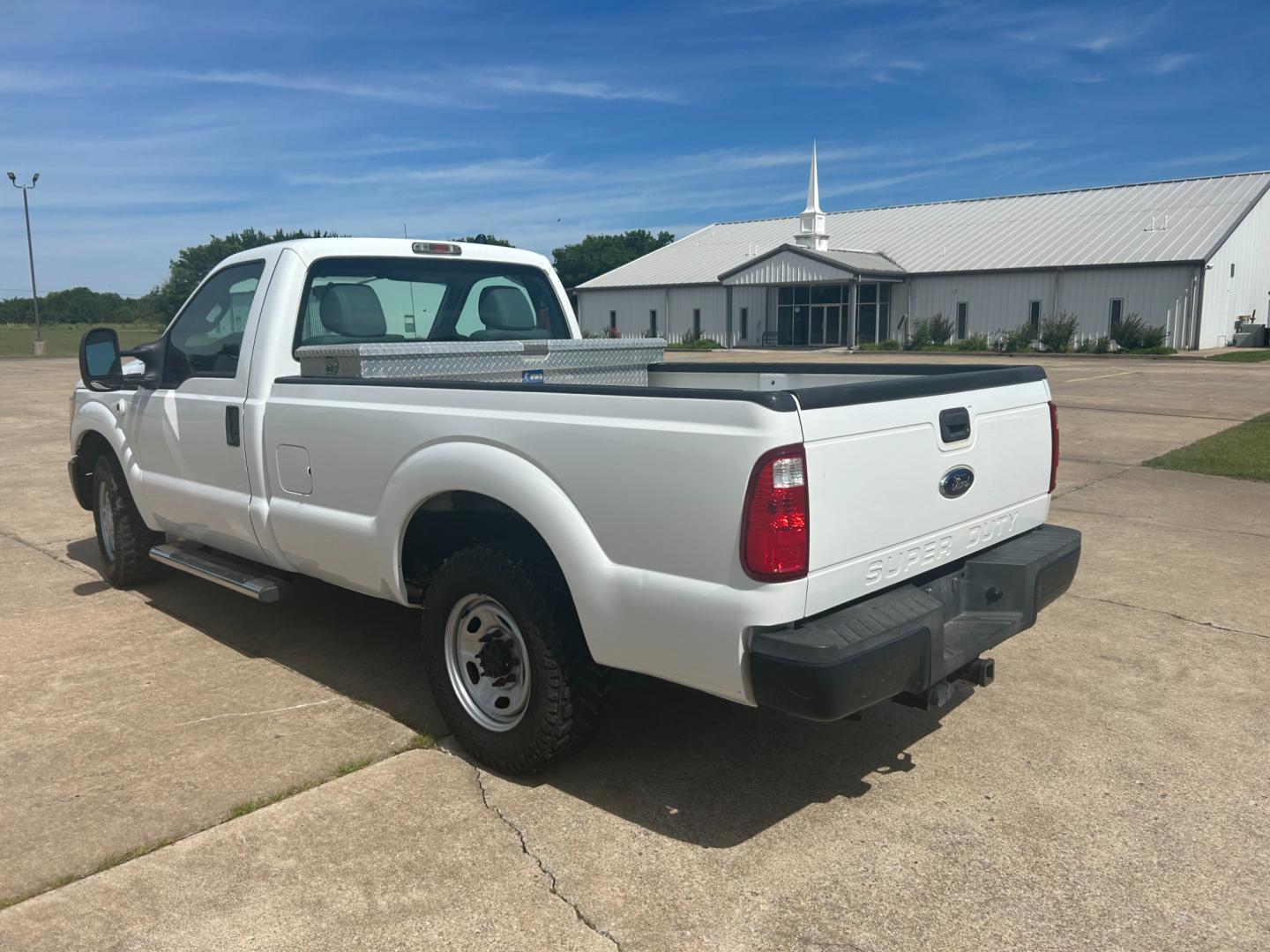 2013 White /GRAY Ford F250 SUPER DUTY 2WD (1FTB2A66DEB) with an 6.2L V8 engine, AUTOMATIC transmission, located at 17760 Hwy 62, Morris, OK, 74445, (918) 733-4887, 35.609104, -95.877060 - 2013 F250 SUPER DUTY IS A DEDICATED CNG. THIS TRUCK HAS A 6.2L V8 ENGINE, FEATURES MANUAL SEAT, MANUAL WINDOWS, MANUAL LOCKS, MANUAL MIRRORS, AM FM RADIO, FACTORY TRAILER BREAKS, TRACTION CONTROL, AND TRAILER HITCH. CLEAN TITLE, 73,260 MILES, FIRESTONE 245/75R17 TIRES. $12,900 CALL RUSS OR JONA AT - Photo#6