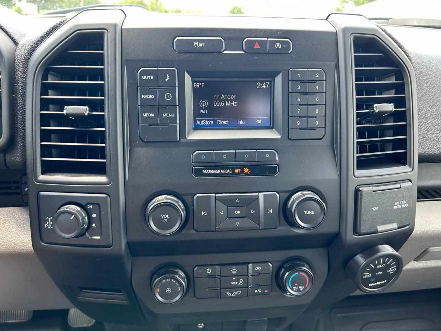 2018 White /Gray Ford F-150 EXTENDED CAB (1FTFX1E52JK) with an 5.0L V8 OHV 16V engine, 10 SPEED AUTOMATIC transmission, located at 17760 Hwy 62, Morris, OK, 74445, (918) 733-4887, 35.609104, -95.877060 - 2018 FORD F150 HAS A 5.0L V8 ENGINE AND IS 4WD. FEATURES KEYLESS ENTERY, LEATHER INTERIOR, POWER WINDOWS, POWER LOCKS, POWER MIRRORS, AM/FM RADIO, A/C, TRACTION CONTROL, AUXILIARY PORT, BACKUP CAMERA, TILT STEERING WHEEL, BED COVER, AND BED LINER. EQUIPPED WITH A BI-FUEL CNG FUEL SYSTEM. IT RUNS ON - Photo#13