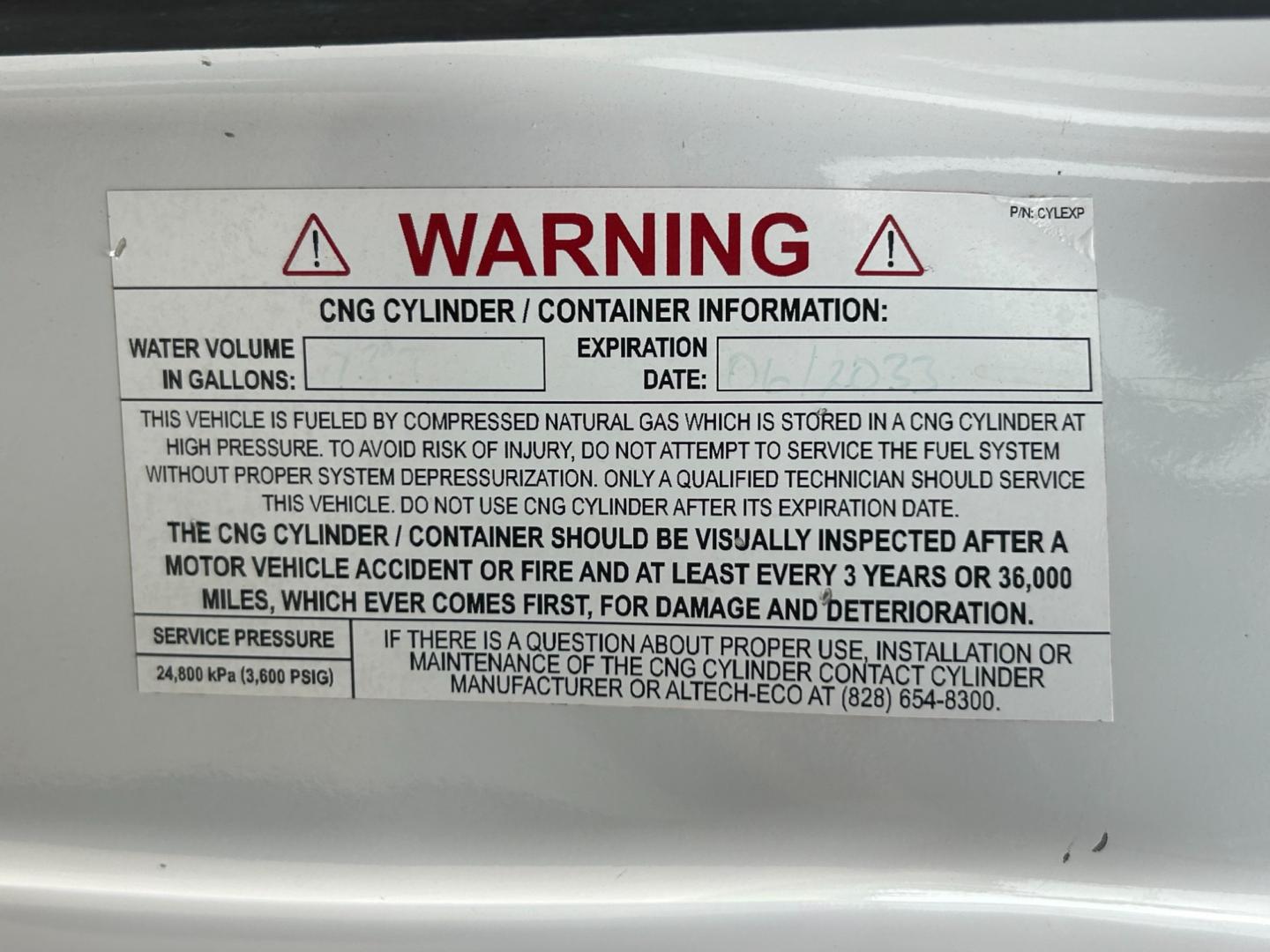 2014 White /Gray Ford F-150 XL (1FTMF1CM3EK) with an 3.6L V6 engine, AUTOMATIC transmission, located at 17760 Hwy 62, Morris, OK, 74445, (918) 733-4887, 35.609104, -95.877060 - Photo#26