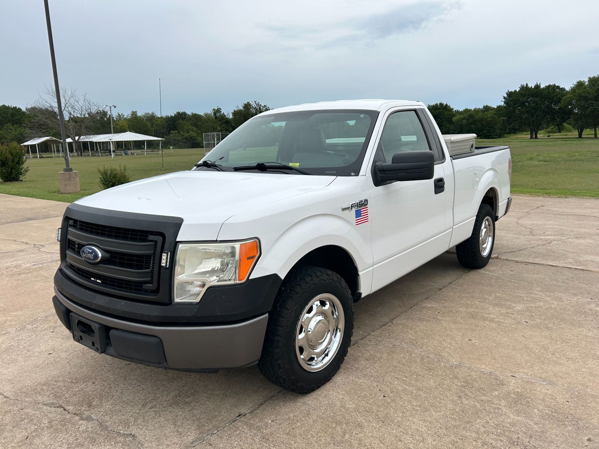 photo of 2014 Ford F-150 BI-FUEL (RUNS ON CNG OR GASOLINE) 6.5-ft. Bed 2WD  $1250 TAX CREDIT AVAILABLE 