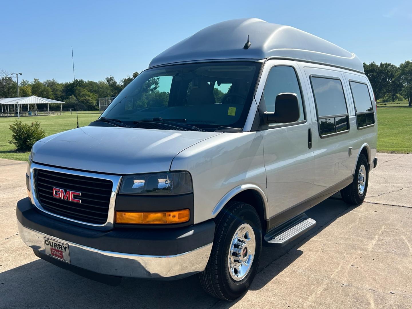 2013 Silver /Gray GMC Savana CNG (1GTW7FFBXD1) with an 6.0L V8 OHV 16V CNG engine, AUTOMATIC transmission, located at 17760 Hwy 62, Morris, OK, 74445, (918) 733-4887, 35.609104, -95.877060 - Photo#0