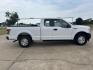 2018 White /Gray Ford F-150 SuperCab 6.5-ft. 4WD (1FTFX1E55JK) with an 5.0L V8 OHV 16V engine, 6A transmission, located at 17760 Hwy 62, Morris, OK, 74445, (918) 733-4887, 35.609104, -95.877060 - 2018 FORD F150 HAS A 5.0L V8 ENGINE AND IS 4WD. FEATURES KEYLESS ENTERY, LEATHER INTERIOR, POWER WINDOWS, POWER LOCKS, POWER MIRRORS, AM/FM RADIO, A/C, TRACTION CONTROL, AUXILIARY PORT, BACKUP CAMERA, TILT STEERING WHEEL, BED COVER, AND BED LINER. EQUIPPED WITH A BI-FUEL CNG FUEL SYSTEM. IT RUNS ON - Photo#3