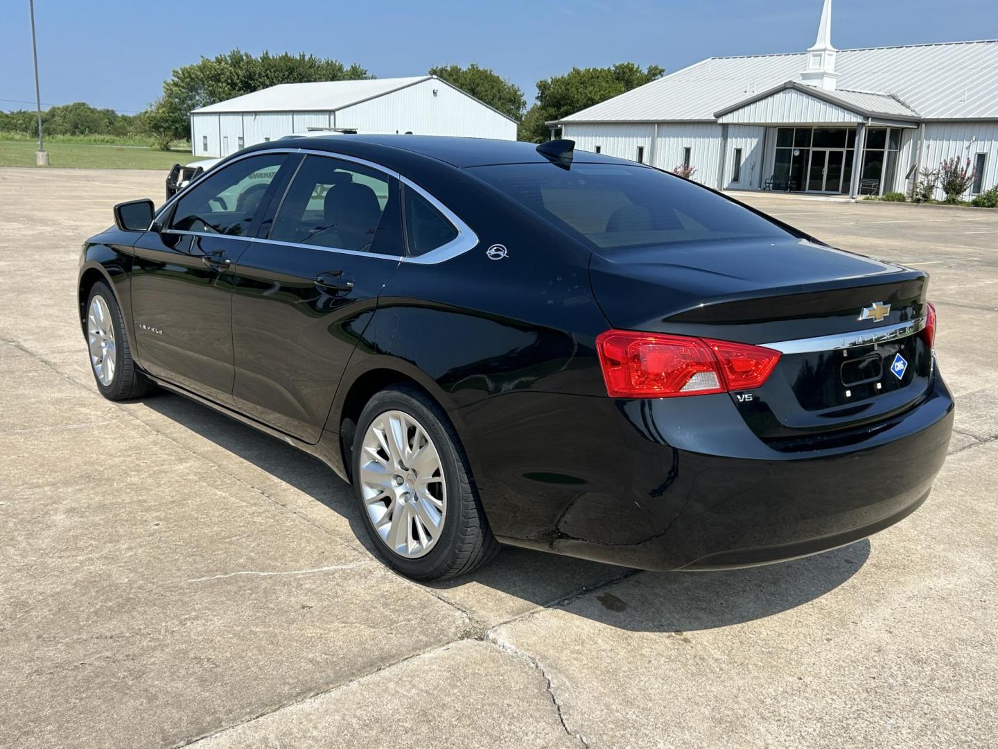 2016 /Gray Chevrolet Impala CNG 2FL (2G11Y5SNXG9) with an 3.6L V6 DOHC 24V CNG engine, 6A transmission, located at 17760 Hwy 62, Morris, OK, 74445, (918) 733-4887, 35.609104, -95.877060 - Photo#6