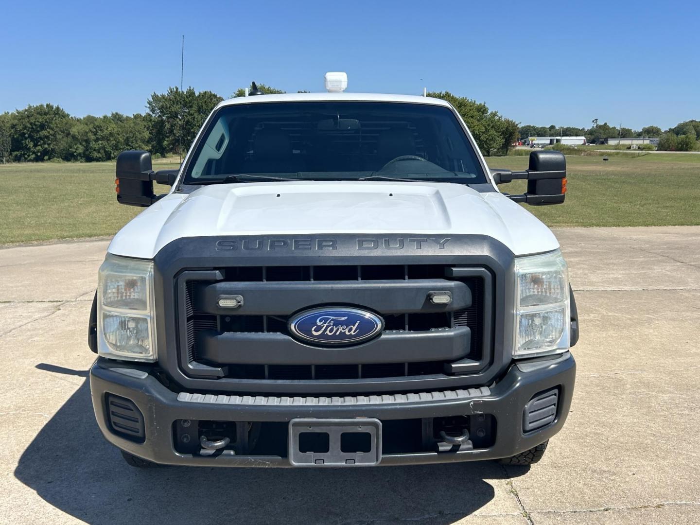 2015 White /Gray Ford F-250 SD SuperCab 2WD (1FT7X2A63FE) with an 6.2L V8 OHV 16V engine, 6-Speed Automatic transmission, located at 17760 Hwy 62, Morris, OK, 74445, (918) 733-4887, 35.609104, -95.877060 - 2015 F250 SUPER DUTY IS A BI-FUEL SYSTEM THAT RUNS ON CNG OR GASOLINE. THIS TRUCK HAS A 6.2L V8 ENGINE, FEATURES MANUAL SEAT, POWER WINDOWS, POWER LOCKS, POWER MIRRORS, AM FM RADIO, TRACTION CONTROL, AND TRAILER HITCH. A PREMIER ALTERNATIVE FUEL CONVERSION THAT IS EPA APPROVED. EXTREMELY CLEAN-BURNI - Photo#0