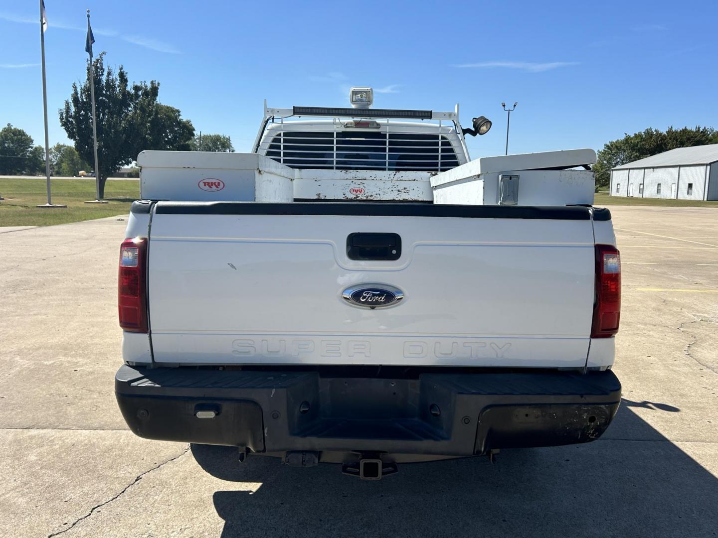 2015 White /Gray Ford F-250 SD SuperCab 2WD (1FT7X2A63FE) with an 6.2L V8 OHV 16V engine, 6-Speed Automatic transmission, located at 17760 Hwy 62, Morris, OK, 74445, (918) 733-4887, 35.609104, -95.877060 - 2015 F250 SUPER DUTY IS A BI-FUEL SYSTEM THAT RUNS ON CNG OR GASOLINE. THIS TRUCK HAS A 6.2L V8 ENGINE, FEATURES MANUAL SEAT, POWER WINDOWS, POWER LOCKS, POWER MIRRORS, AM FM RADIO, TRACTION CONTROL, AND TRAILER HITCH. A PREMIER ALTERNATIVE FUEL CONVERSION THAT IS EPA APPROVED. EXTREMELY CLEAN-BURNI - Photo#3