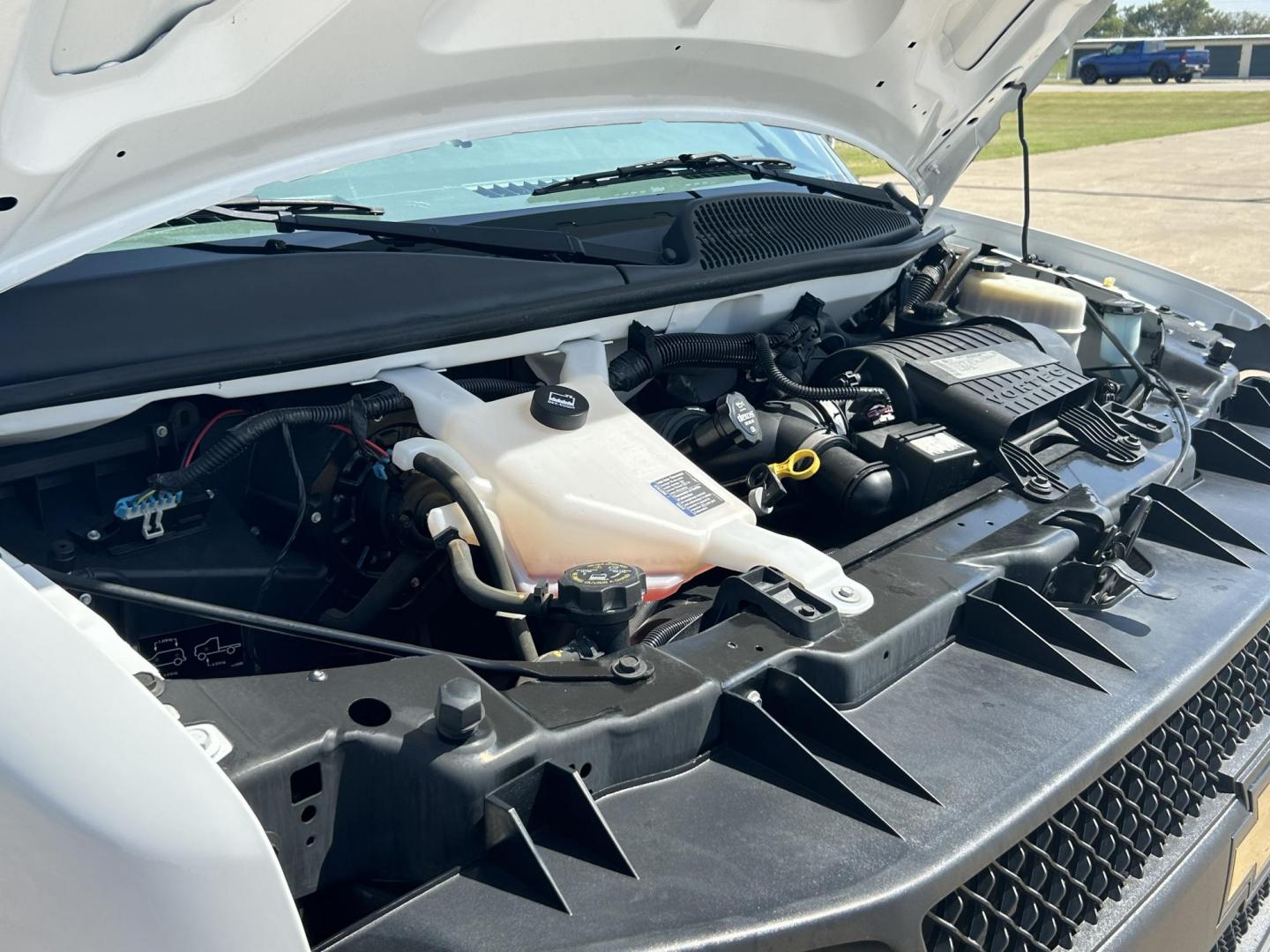 2014 White /Gray Chevrolet Express 2500 Cargo (1GCWGFCB8E1) with an 6.0L V8 OHV 16V CNG engine, 6A transmission, located at 17760 Hwy 62, Morris, OK, 74445, (918) 733-4887, 35.609104, -95.877060 - 2014 CHEVROLET EXPRESS CARGO VAN IS A DEDICATED CNG ONLY RUNS ON COMPRESSED NATURAL GAS. IT FEATURES A 6.0L V8, RWD, POWER LOCKS, POWER WINDOWS, MANUAL MIRRORS, MANUAL SEATS, AM/FM STEREO, LEATHER SEATS, TRACTION CONTROL, SPLIT SWING-OUT RIGHT DOORS, AND TOW PACKAGE. EQUIPPED WITH A CNG FUEL SYSTE - Photo#20