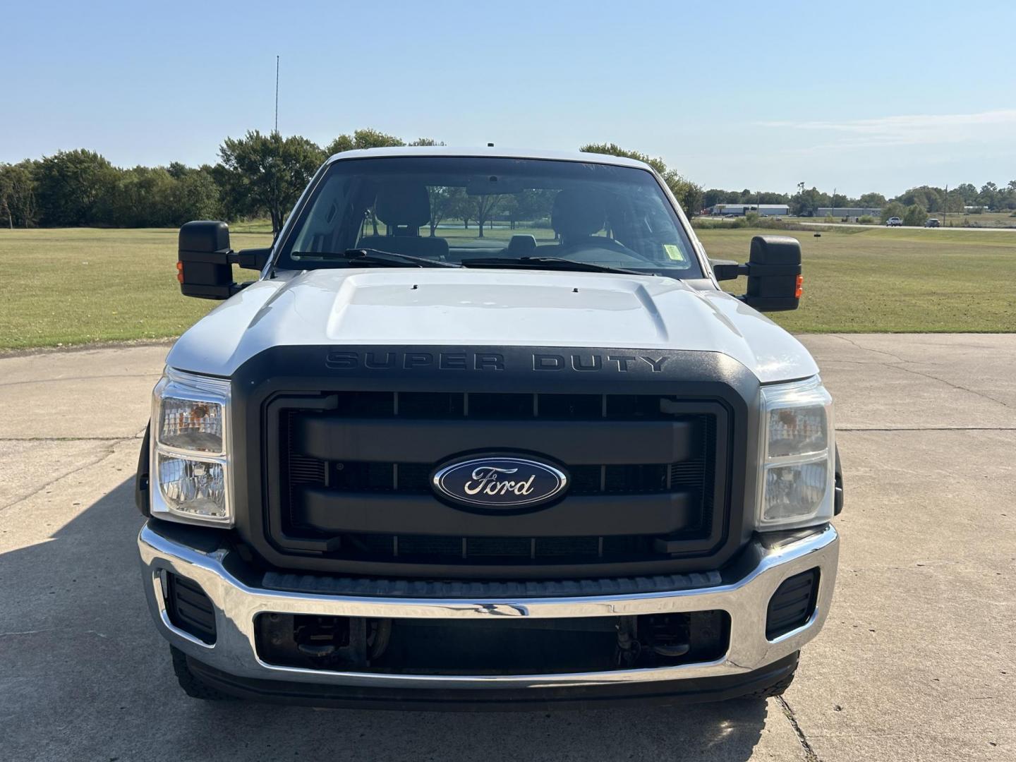 2014 White /Gray Ford F-250 SD XLT SuperCab Long Bed 4WD (1FT7X2B6XEE) with an 6.2L V8 OHV 16V engine, 6-Speed Automatic transmission, located at 17760 Hwy 62, Morris, OK, 74445, (918) 733-4887, 35.609104, -95.877060 - Photo#1