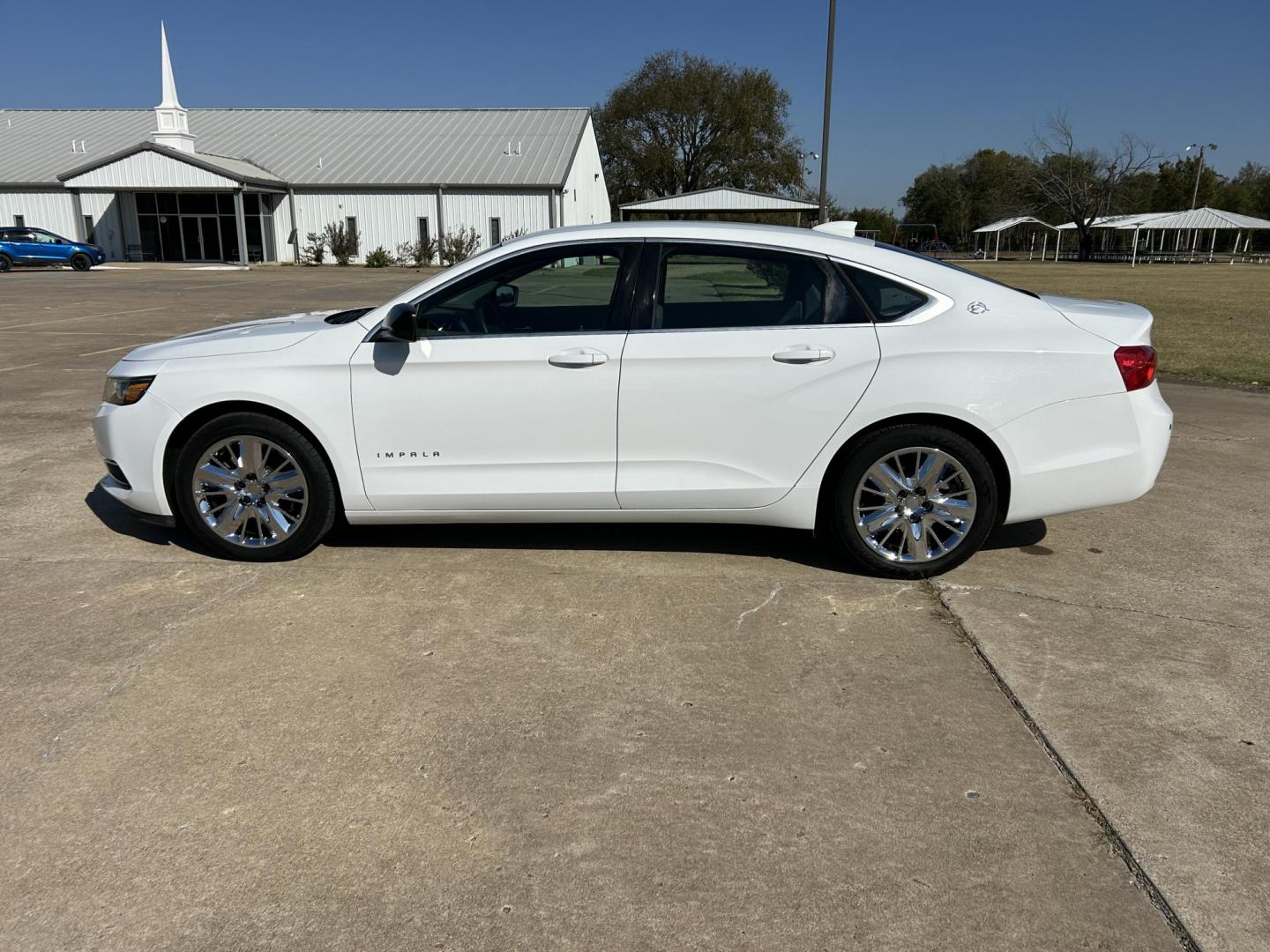 2015 White /BLACK Chevrolet Impala LS (2G11Y5SN8F9) with an 3.6L V6 DOHC 24V CNG engine, 6A transmission, located at 17760 Hwy 62, Morris, OK, 74445, (918) 733-4887, 35.609104, -95.877060 - Photo#7