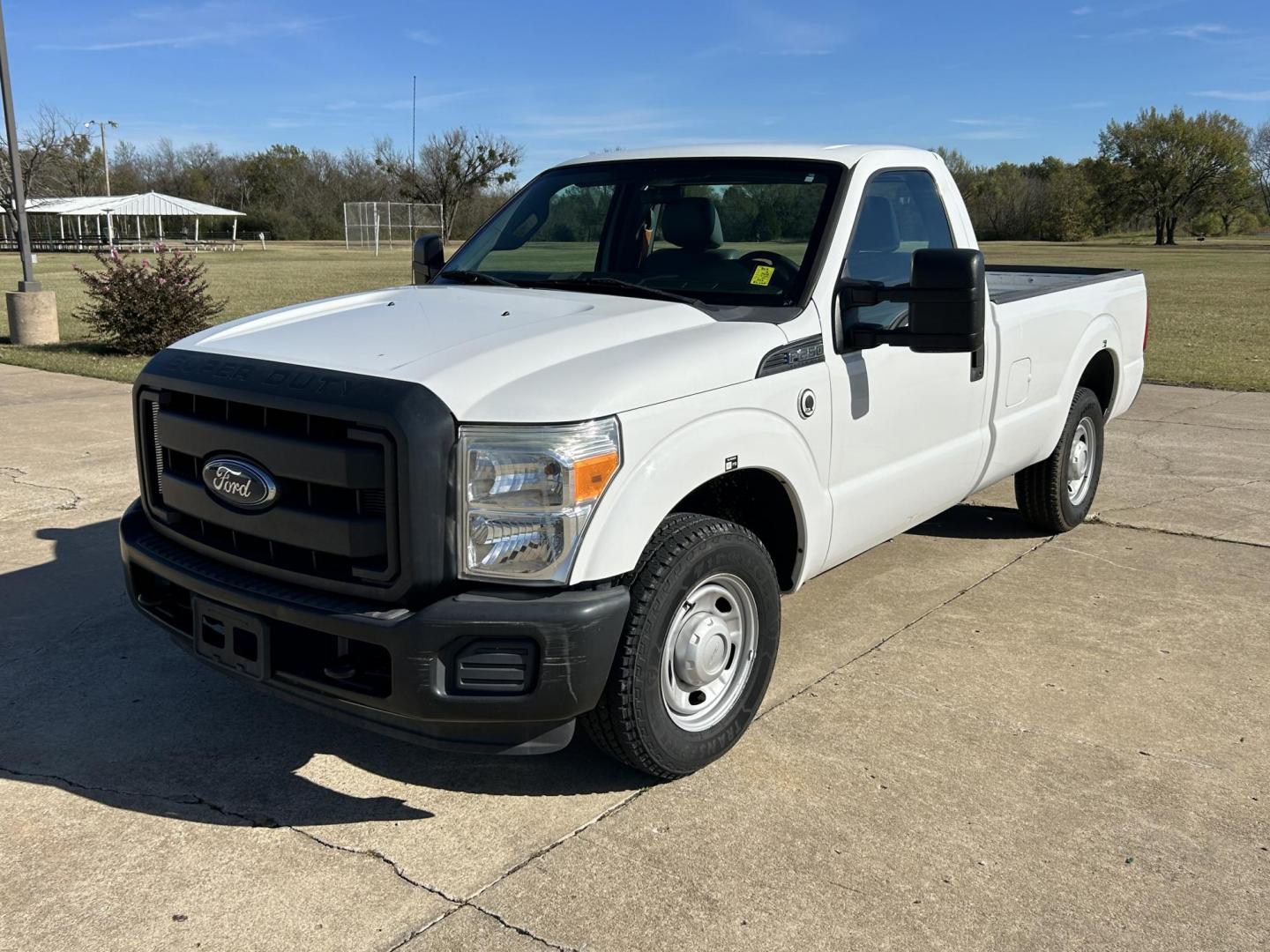 2013 White /Gray Ford F-250 SD 2WD (1FTBF2A6XDE) with an 6.2L V8 OHV 16V engine, 6-Speed Automatic transmission, located at 17760 Hwy 62, Morris, OK, 74445, (918) 733-4887, 35.609104, -95.877060 - Photo#0