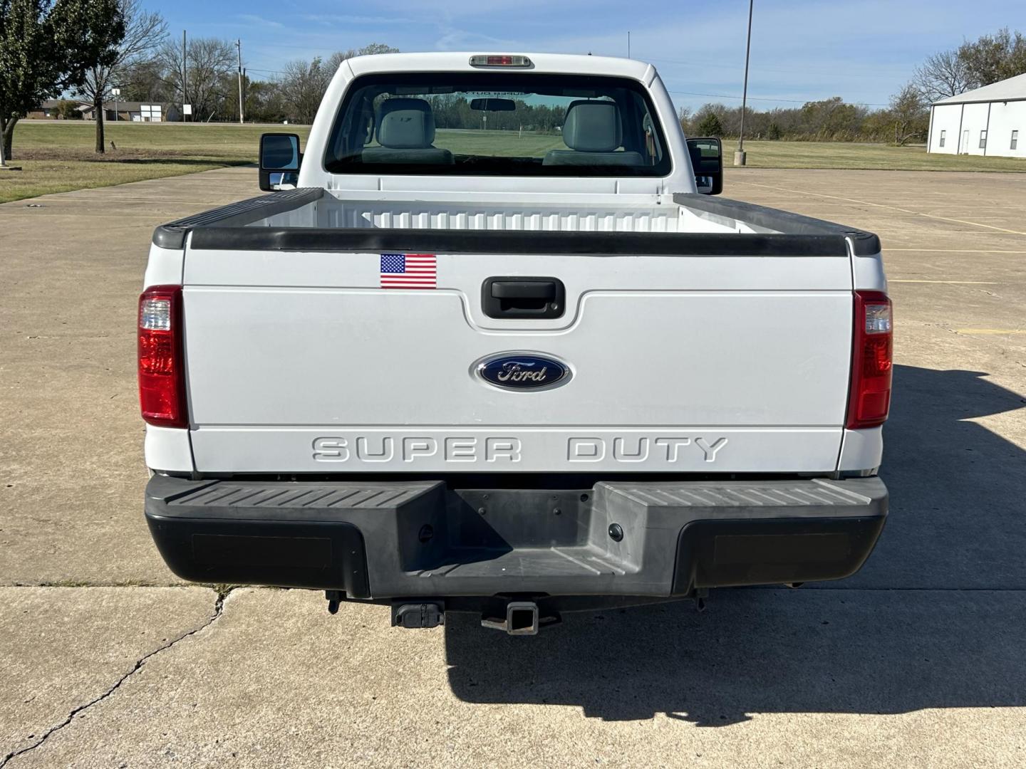 2013 White /Gray Ford F-250 SD 2WD (1FTBF2A6XDE) with an 6.2L V8 OHV 16V engine, 6-Speed Automatic transmission, located at 17760 Hwy 62, Morris, OK, 74445, (918) 733-4887, 35.609104, -95.877060 - Photo#5