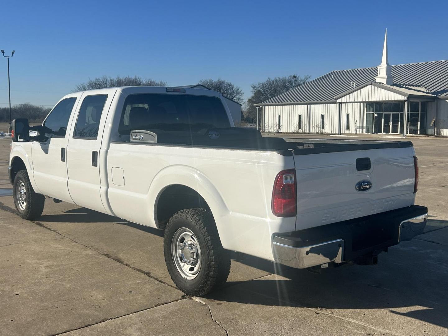 2013 White /Gray Ford F-250 SD SUPER DUTY (1FT7W2B65DE) with an 6.2L V8 OHV 16V engine, 6-Speed Automatic transmission, located at 17760 Hwy 62, Morris, OK, 74445, (918) 733-4887, 35.609104, -95.877060 - 2013 FORD F250 SUPER DUTY 4WD WITH THE 6.2L ENGINE BI-FUEL SYSTEM RUNS ON CNG OR GASOLINE. FEATURES LEATHER INTERIOR, POWER LOCKS, POWER WINDOWS, POWER MIRRORS, CRUISE CONTROL, TRACTION CONTROL, AUXILIARY PORT, AM/FM RADIO, CD PLAYER , A/C, BEDLINER, AND HITCH. THIS TRUCK RUNS ON CNG (COMPRESSED NA - Photo#6