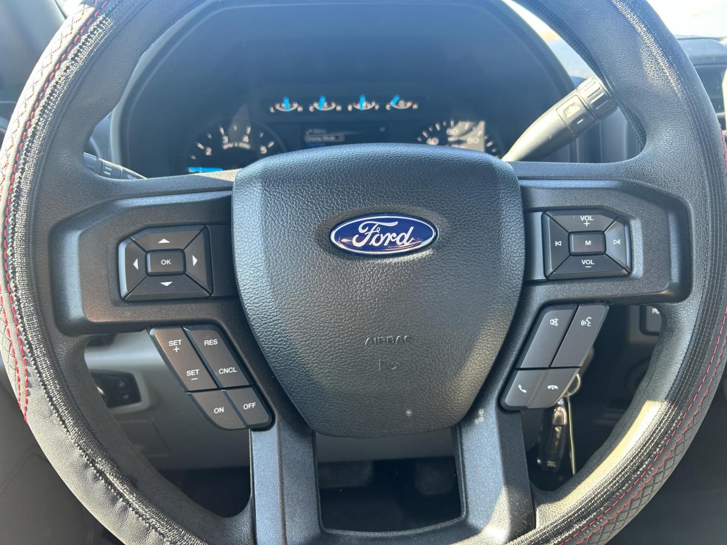 2017 White /Gray Ford F-150 SuperCab . 4WD (1FTFX1EF5HK) with an 5.0L V8 engine, 6A transmission, located at 17760 Hwy 62, Morris, OK, 74445, (918) 733-4887, 35.609104, -95.877060 - 2017 FORD F150 SUPER DUTY 4WD WITH THE 5.0L ENGINE BI-FUEL SYSTEM RUNS ON CNG OR GASOLINE. FEATURES LEATHER INTERIOR, POWER LOCKS, POWER WINDOWS, POWER MIRRORS, CRUISE CONTROL, TRACTION CONTROL, AUXILIARY PORT, AM/FM RADIO, CD PLAYER , A/C, BEDLINER, AND HITCH. THIS TRUCK RUNS ON CNG (COMPRESSED NAT - Photo#11