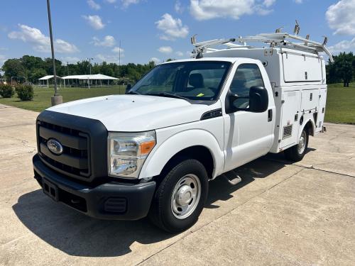 2013 FORD F350 TOOL BED SD 2WD DEDICATED CNG ONLY RUNS ON (COMPRESSED NATURAL GAS) $1190 TAX CREDIT AVAILABLE