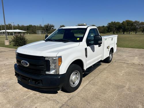 2017 FORD F250 TOOL BED SD 2WD BI-FUEL SYSTEM RUNS ON CNG (COMPRESSED NATURAL GAS) OR GASOLINE $1290 TAX CREDIT AVAILABLE