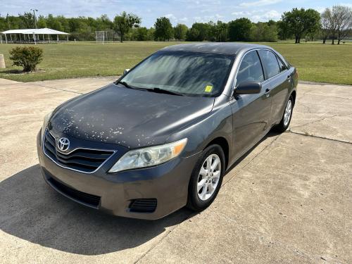 2011 TOYOTA CAMRY LE